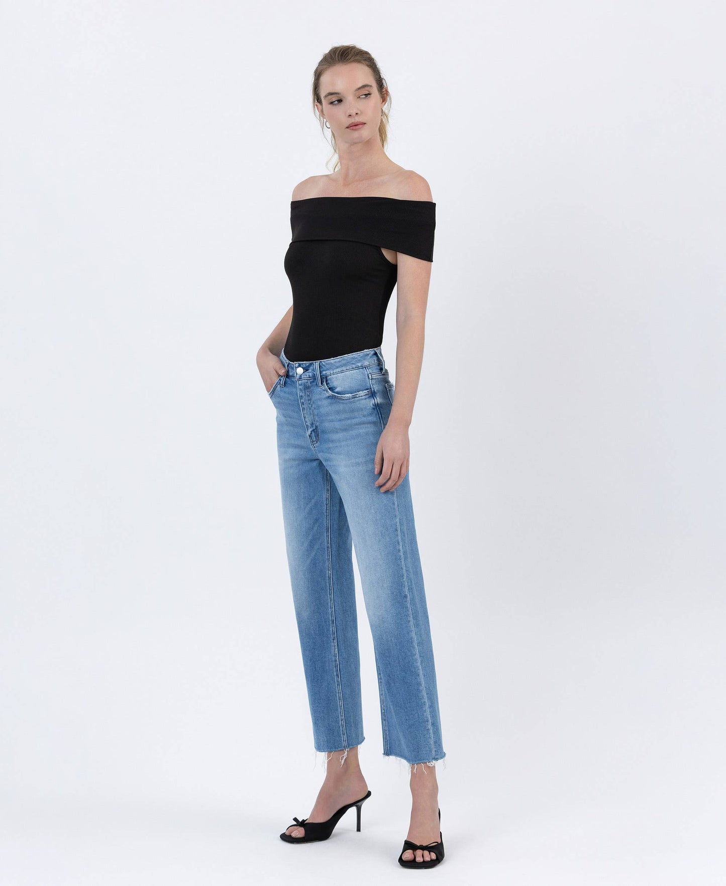 FLYING MONKEY - HIGH RISE RAW HEM CROP SLIM WIDE JEANS