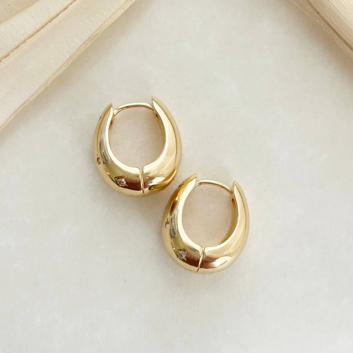 KARA | TOZER - Gold Star Lined Holiday Hoops