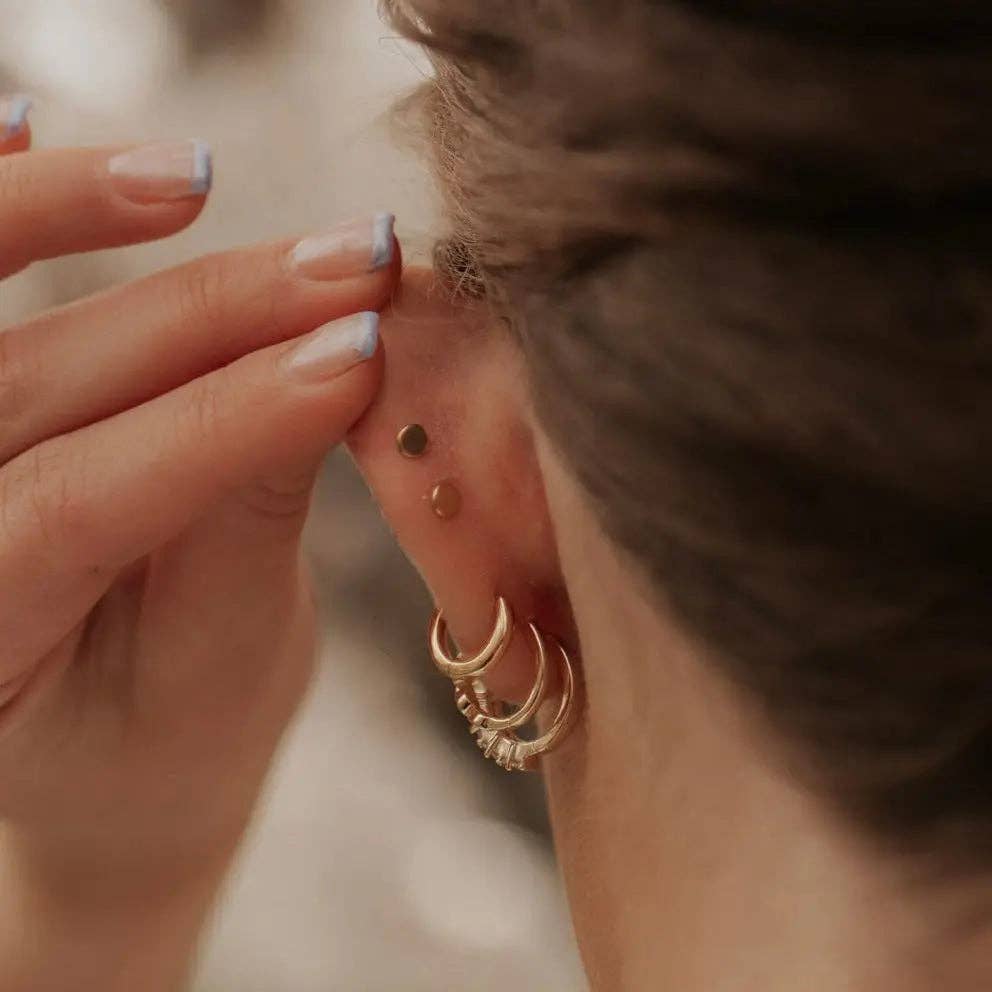 Mauve Jewelry Co. - Diamond Flat Back Studs