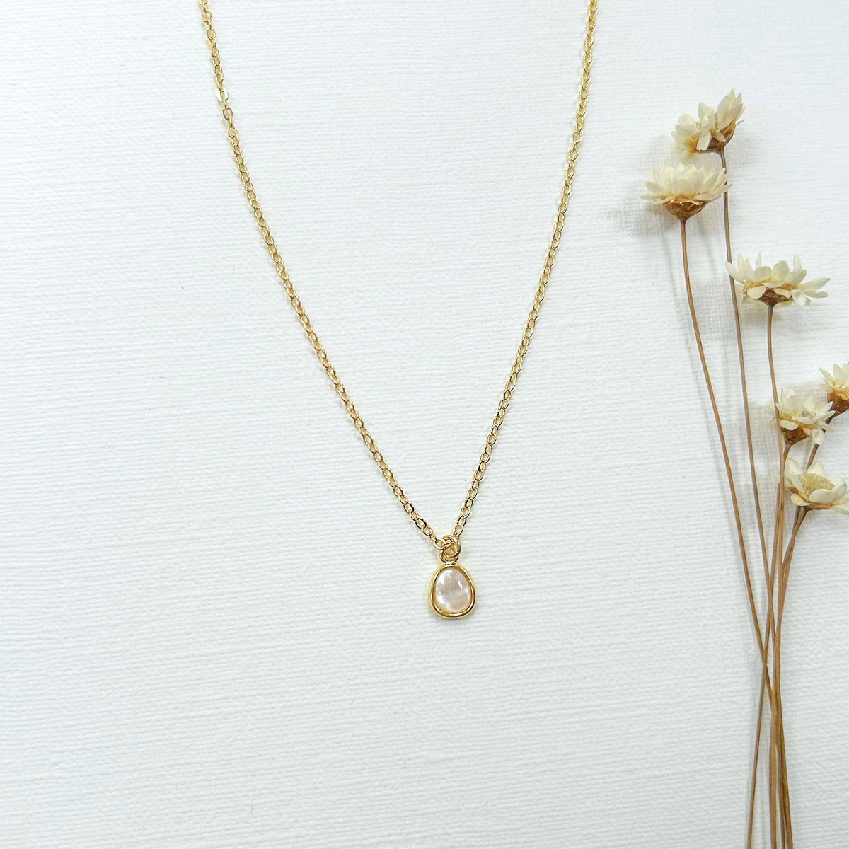 KARA | TOZER - Mini Mother-of-Pearl Necklace