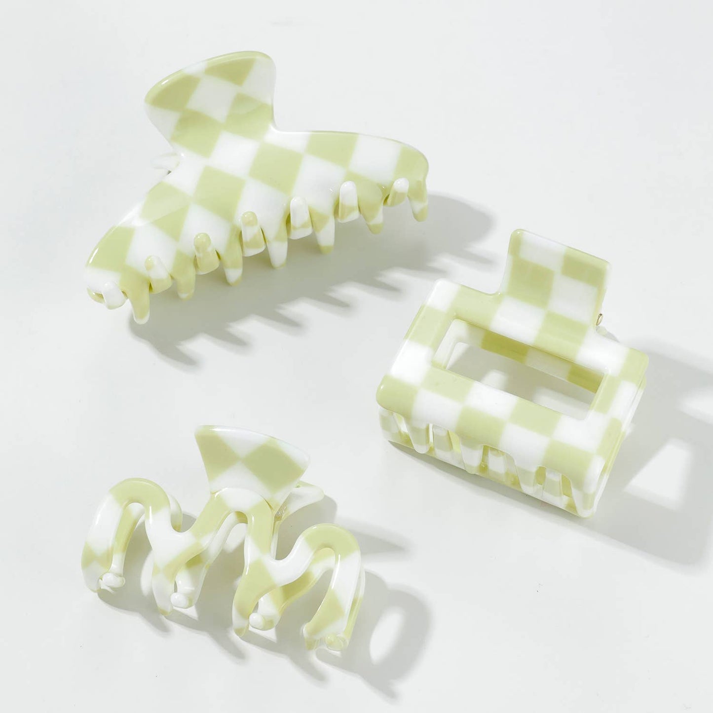 Adorro - Pistachio & White Checkered Claw Clips (small)